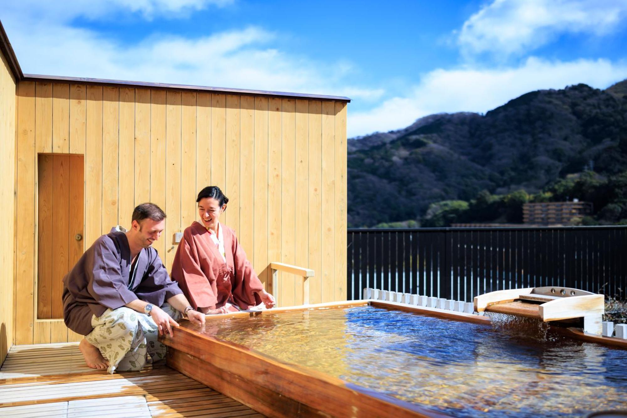Fukiya Ryokan Yugawara Exterior photo
